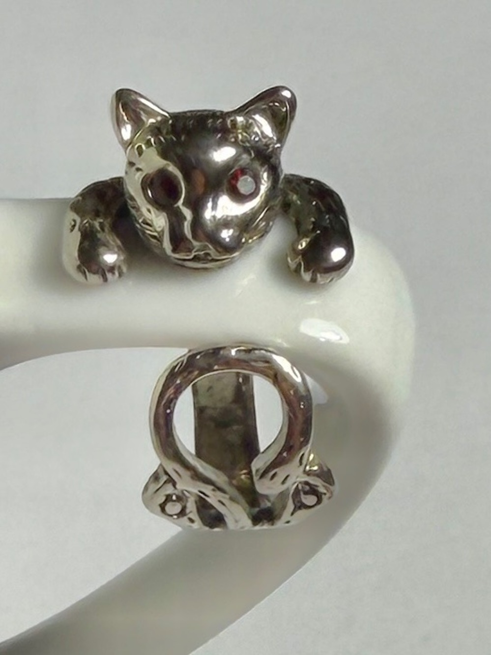 Silver Cat Wrap Ring Red Rhinestone Crystal Eyes Adjustable Animal Open Band - Picture 4 of 5